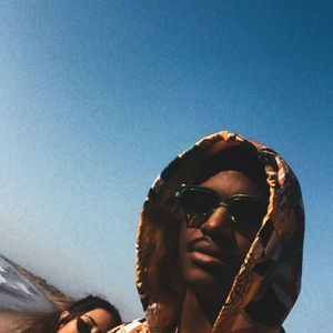 Meet your Posher, Douglas